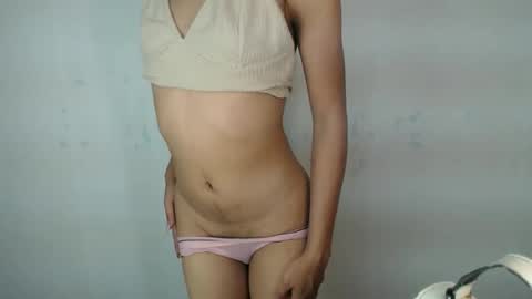 urasian_crisa online show from May 15, 8:45 am
