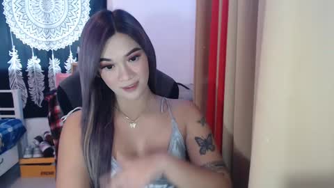 jess online show from December 4, 8:28 am