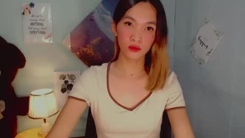 urblossom_harahxxx online show from January 17, 9:50 pm