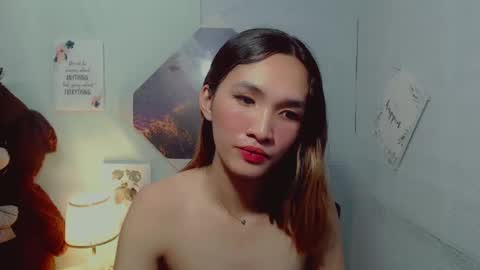 urblossom_harahxxx online show from January 19, 6:00 pm