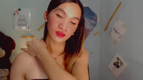 urblossom_harahxxx online show from February 16, 12:10 pm