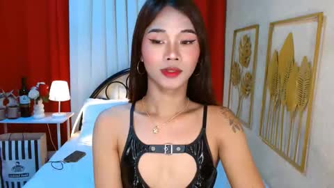 UrCaptivatingMaria online show from April 17, 10:56 pm