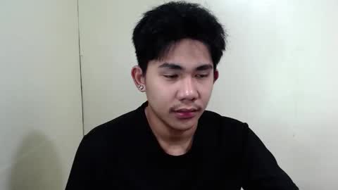 Snapshot of urcutie_asianboy chatting on October 19, 4:17 am KEN online show from October 19, 4:17 am