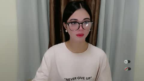 urcutie_ayah online show from November 10, 12:02 am