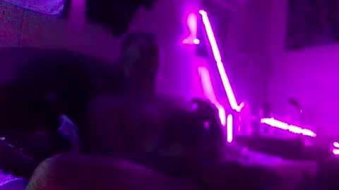 Snapshot of urdaddy875867 chatting on September 29, 11:59 pm urdaddy875867 online show from September 29, 11:59 pm