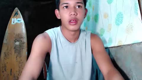 urdreamboy_clarin online show from March 17, 5:45 am