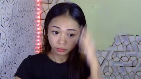 ayumi reacher online show from January 18, 7:12 pm