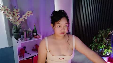 Scarlet online show from February 17, 2:54 am