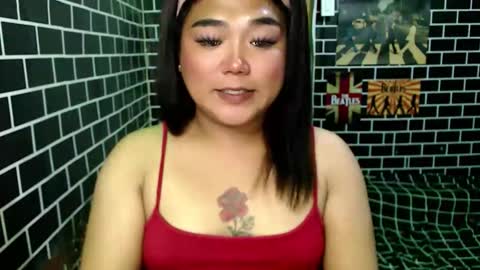 Dimple online show from November 23, 1:53 pm