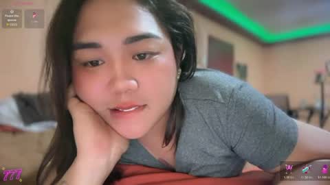 Dimple online show from August 7, 8:29 pm