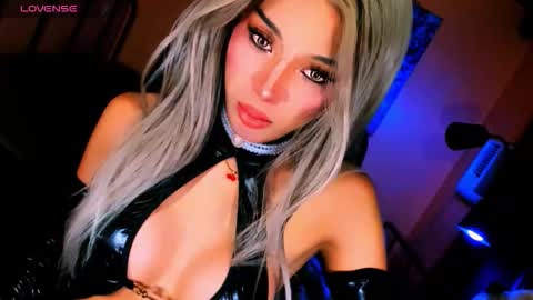 My bella 3 online show from February 8, 10:57 pm