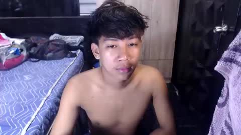 urhardfucker_joseph online show from June 6, 11:16 am