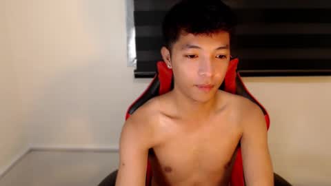 Ethan online show from November 5, 6:32 pm