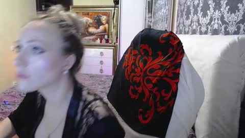 UrSecretTreasure88 online show from October 21, 11:26 am