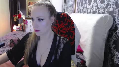 UrSecretTreasure88 online show from November 8, 10:18 am