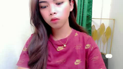 jasmine online show from April 11, 2:10 pm