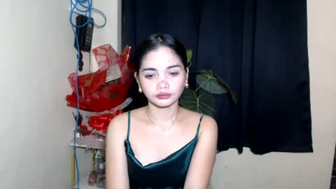 ursweetdesire08 online show from June 18, 6:08 am