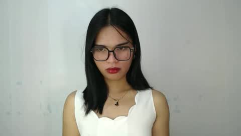 urtereshameow online show from April 20, 11:24 am