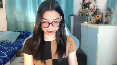 Ashley Kate Mateo Gray online show from June 21, 9:38 am