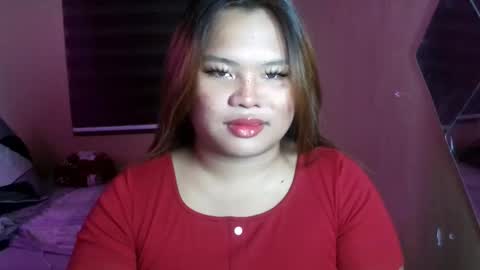 Bella Miles Olivia online show from April 1, 6:16 pm