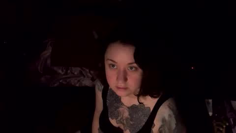 usefulhole online show from November 26, 11:34 pm