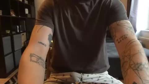 uwantitno online show from February 20, 6:17 am