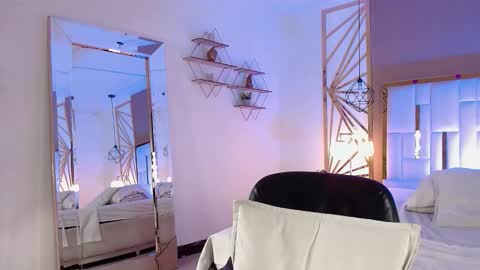 valeriee miller online show from November 17, 6:32 pm