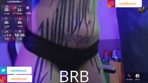 Vainilla Independent model online show from February 8, 1:09 am