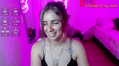 valentina online show from April 7, 4:47 am