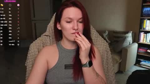 Val online show from February 3, 8:02 pm