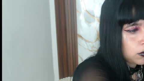 valen_ross7 online show from April 9, 8:31 am