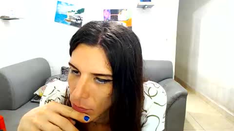 valentina028 online show from June 11, 10:13 am