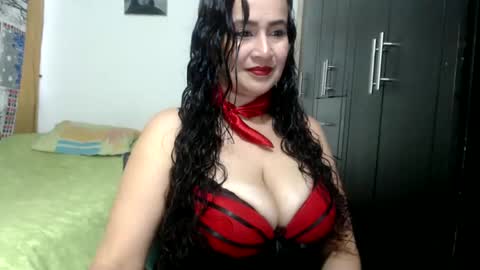 Valentina2730 online show from January 31, 9:05 pm