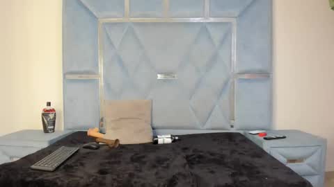 valentinaasm online show from April 15, 1:25 pm