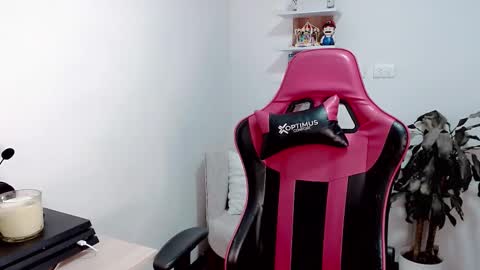 Valentina  online show from November 7, 12:57 am