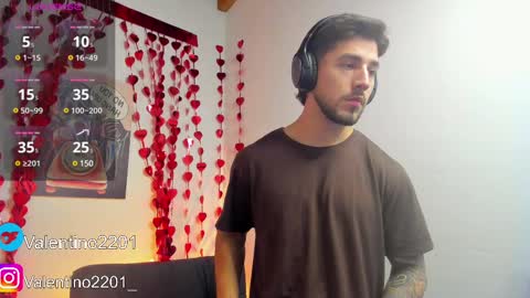 valentino online show from February 25, 1:20 am