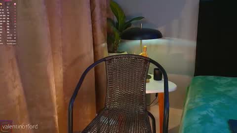 Valentino online show from October 3, 8:28 pm