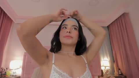 Vale Toro  online show from February 15, 12:26 pm