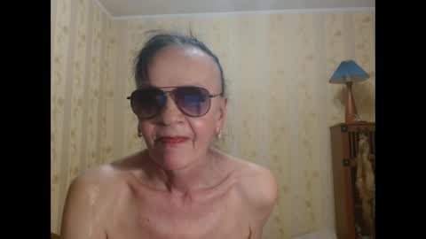 valentijm online show from March 19, 9:20 pm