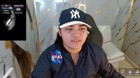 valeri_harpers4 online show from April 8, 5:21 am