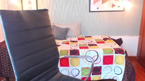 Snapshot of valeria_rossi7 chatting on December 26, 3:20 pm Valeria online show from December 26, 3:20 pm