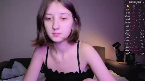 Kristi moony online show from December 13, 10:05 pm