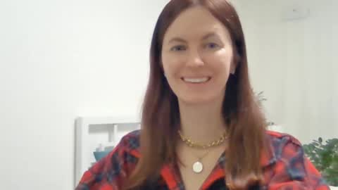 Snapshot of valerie_rose777 chatting on February 9, 10:11 pm valerie_rose777 online show from February 9, 10:11 pm