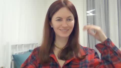 Snapshot of valerie_rose777 chatting on January 5, 7:07 pm valerie_rose777 online show from January 5, 7:07 pm