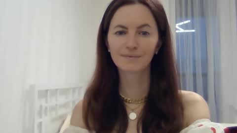 Snapshot of valerie_rose777 chatting on December 14, 12:55 pm valerie_rose777 online show from December 14, 12:55 pm