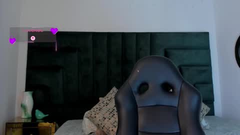 Valerie Mattson online show from December 18, 8:15 pm