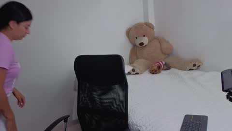 Juli C online show from January 7, 12:04 am