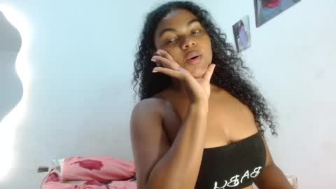 valerii_smithh online show from April 25, 3:08 am