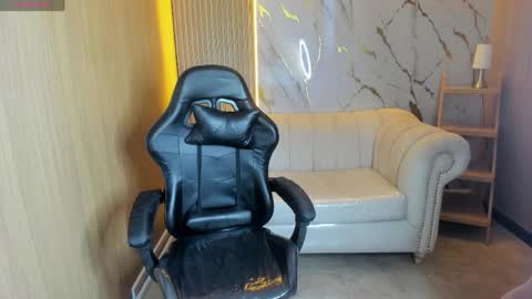 Valery online show from April 3, 1:40 pm