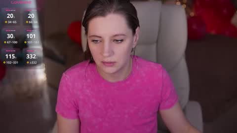 V A L E R Y  M U R online show from February 12, 8:01 pm